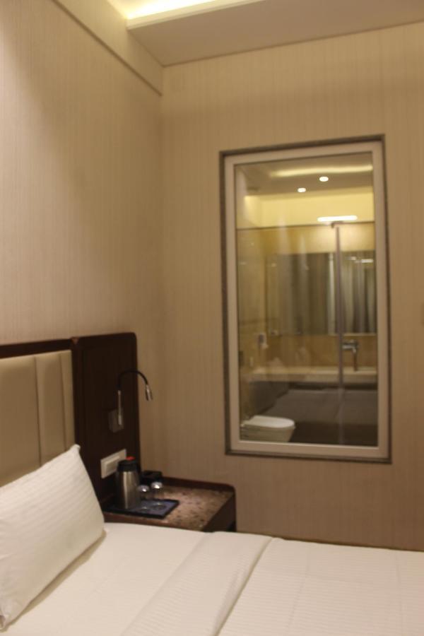 Hotel Rajhans Abhinandan بوبال المظهر الخارجي الصورة
